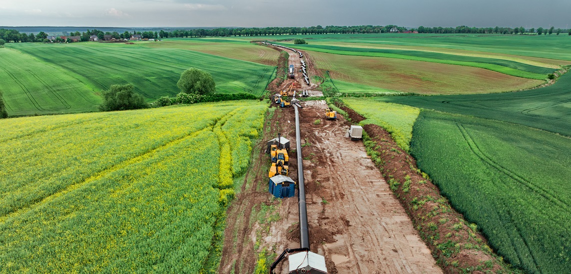 Gas pipeline construction